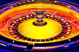 Fishing Arcade cannon aiming interface with fish spawning across screen on dagotogel login